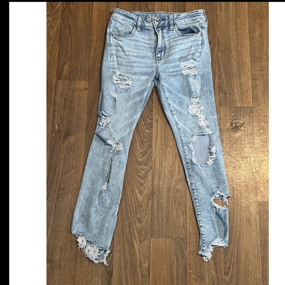 AE light wash, stretch skinny jeans!